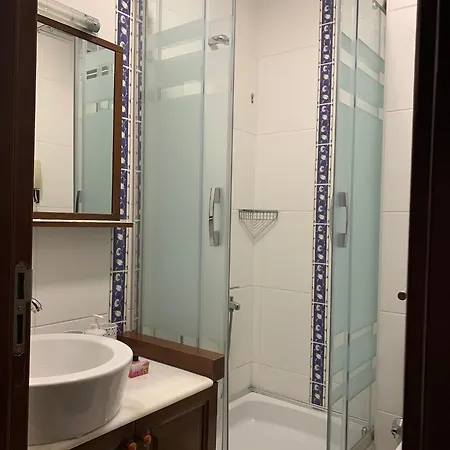 Ada Hotel