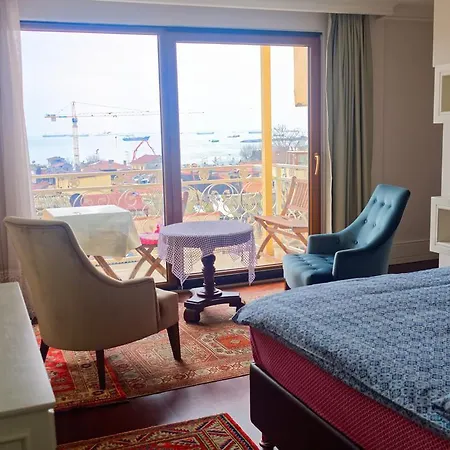 Ada Hotel 3*