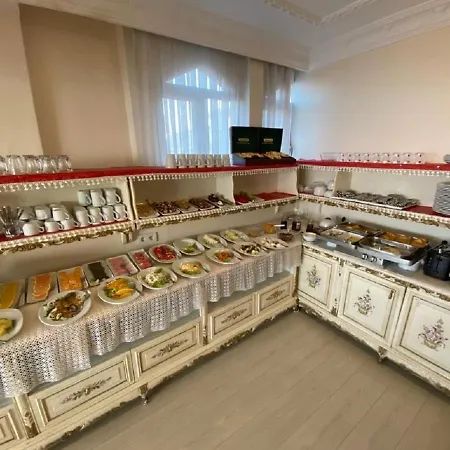 Ada Hotel