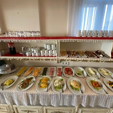 Ξενοδοχείο Ada 3*