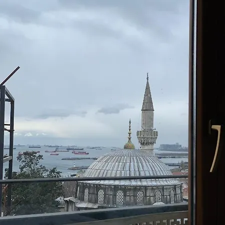 Hotel Ada 3*