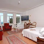 Hotel Ada 3*