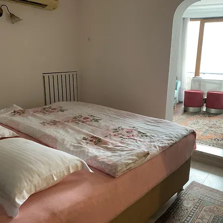 Ξενοδοχείο Ada 3*